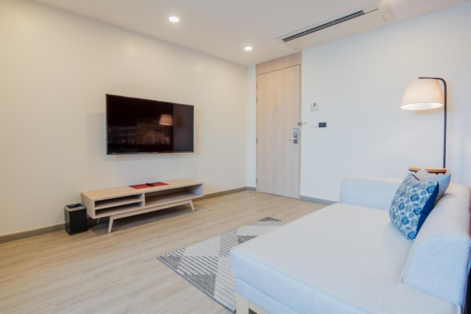 Hotel Midtown Ratsada Phuket Buitenkant foto